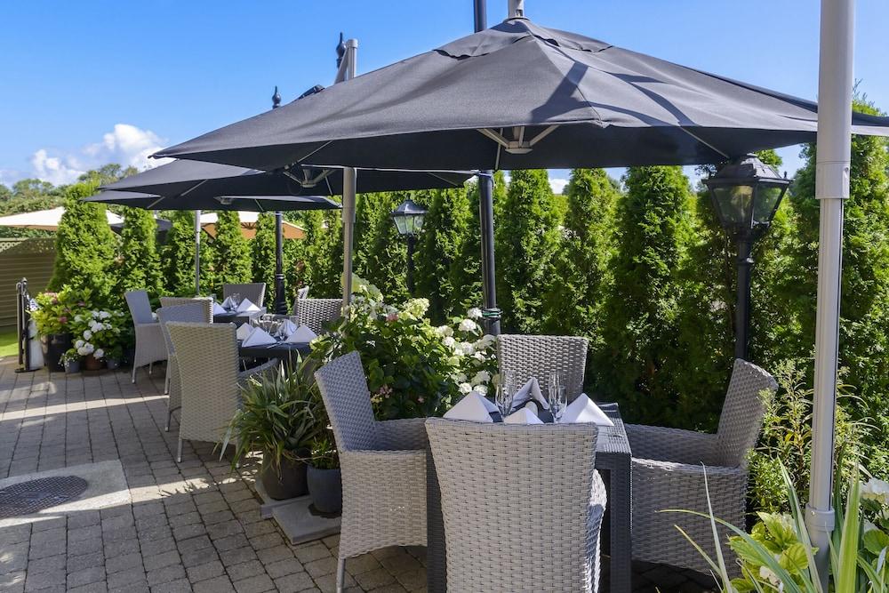 The Victoria Killarney 97409