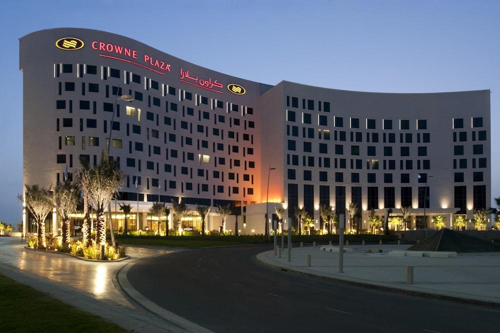 Crowne Plaza Abu Dhabi Yas Island — 8
