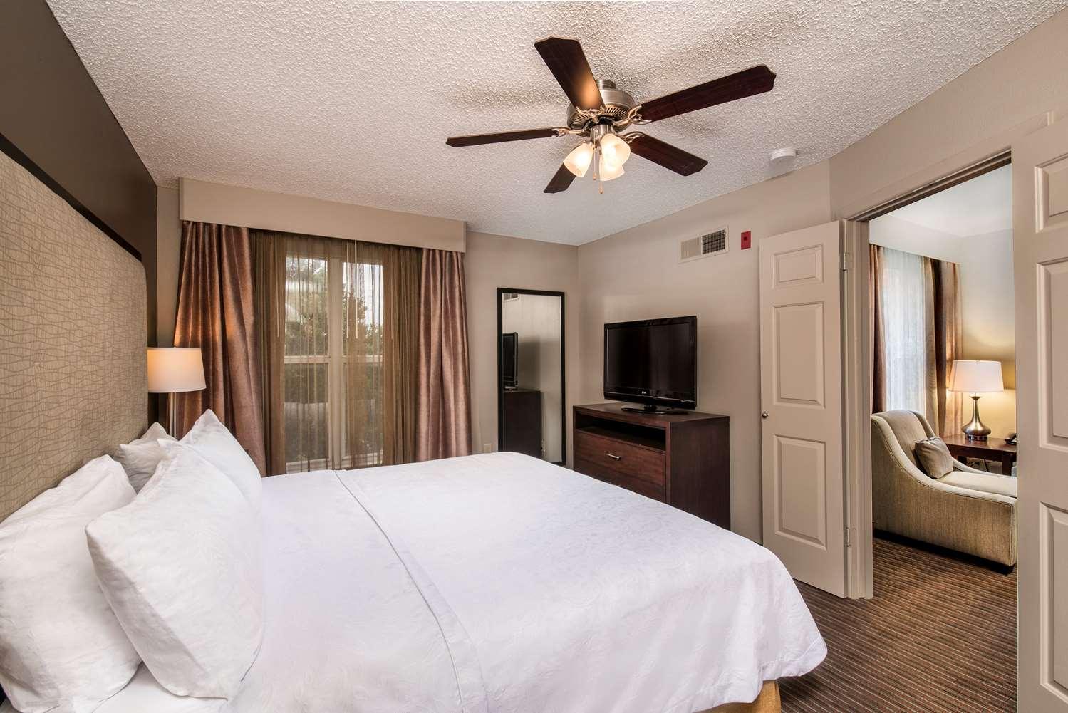Homewood Suites by Hilton Austin South Airport — 8