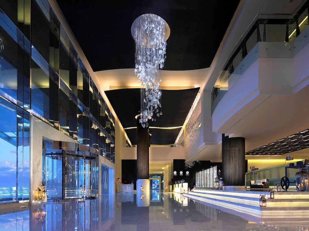 Sofitel Abu Dhabi Corniche — 7