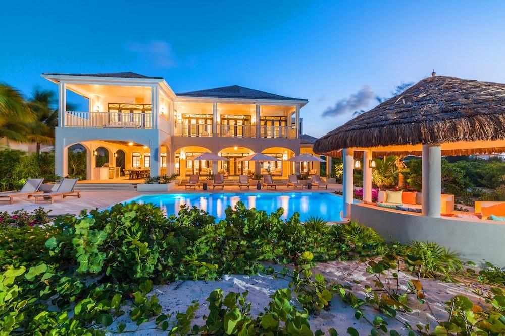 Grace Bay Club — 2