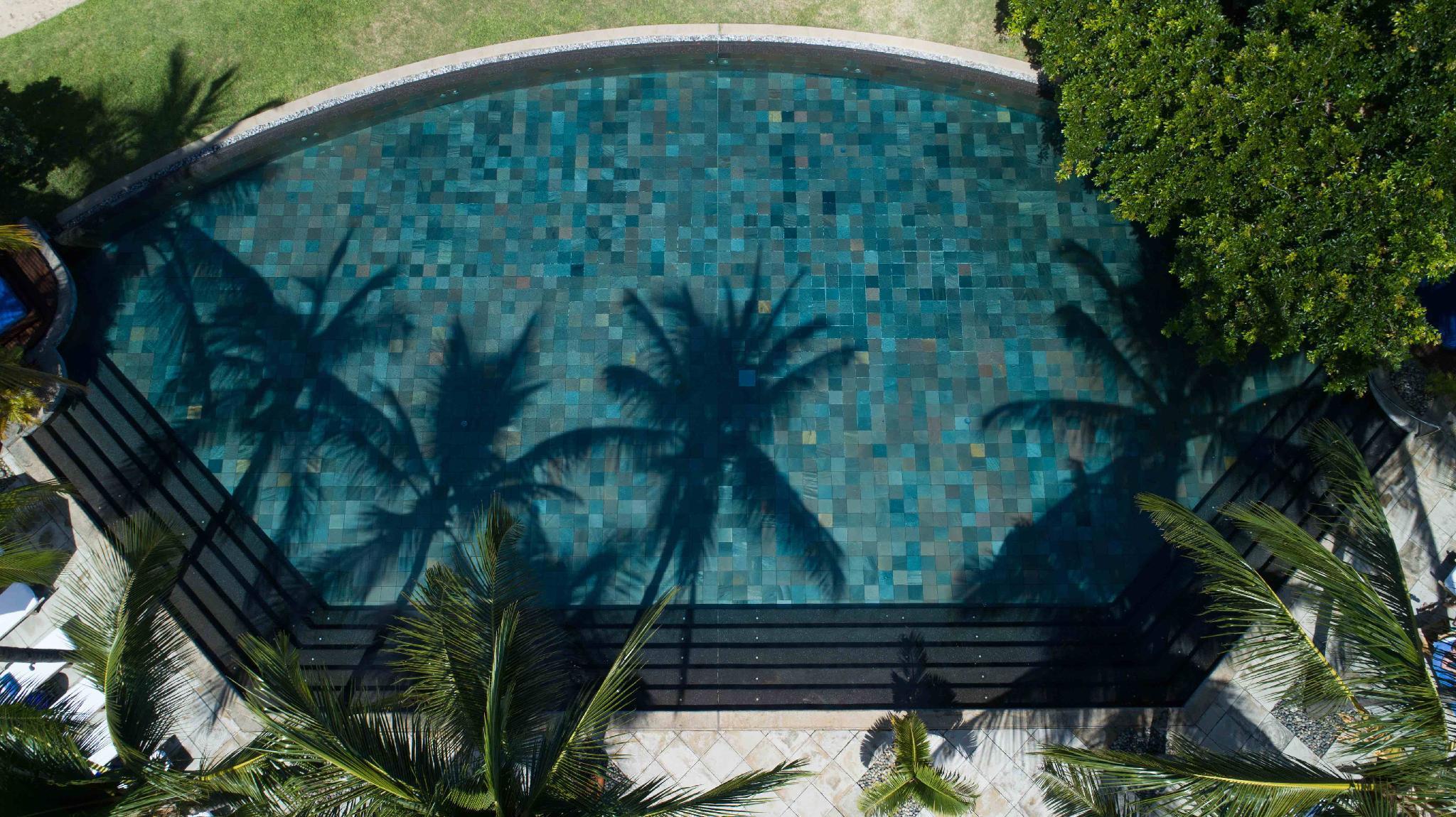 Maradiva Villas Resort And Spa