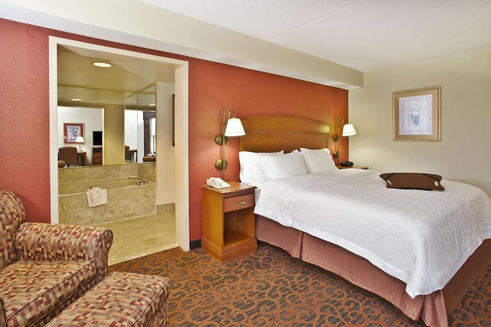 Hampton Inn Anderson, IN — 2