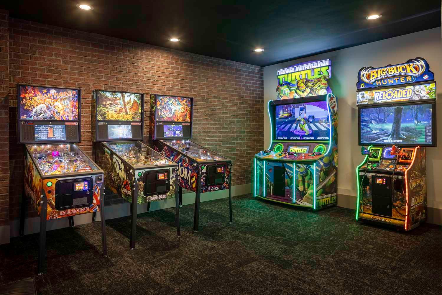 Embassy Suites by Hilton Anaheim North — 7