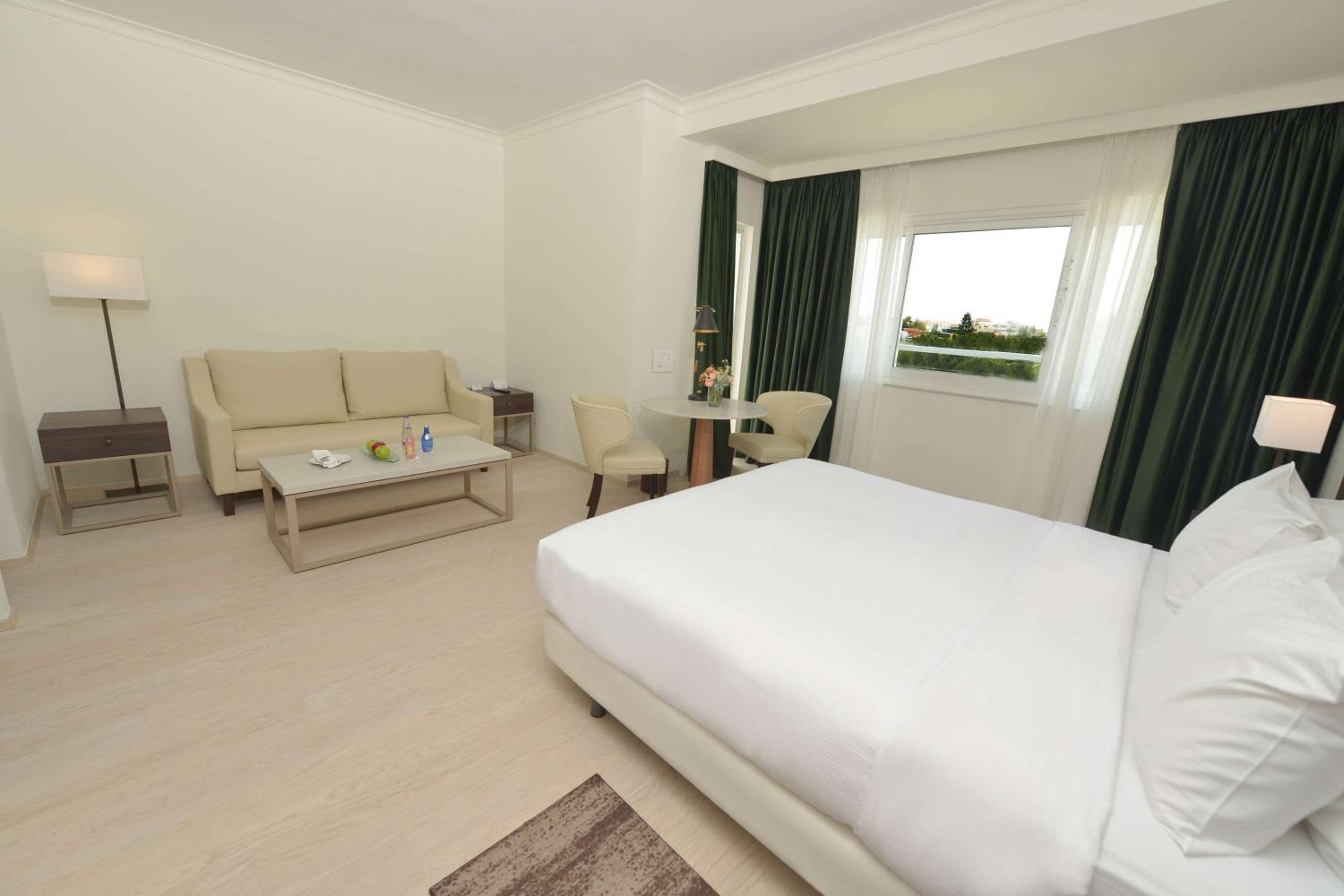 Hilton Nicosia — 6