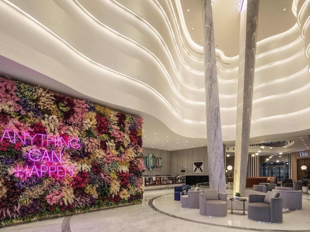 Hyde Hotel Dubai — 8