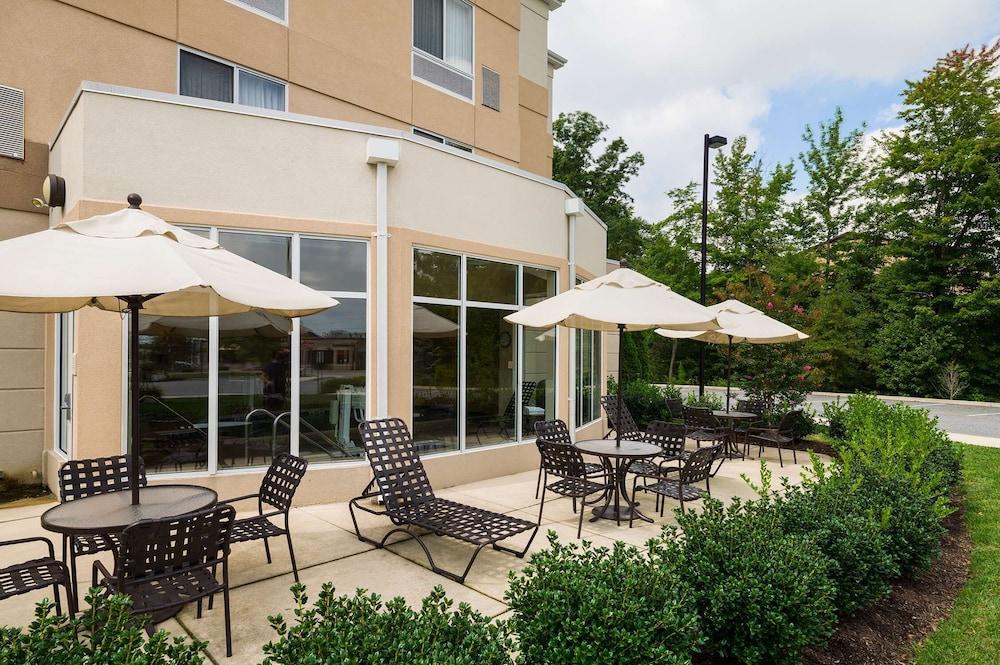 Hilton Garden Inn — 2