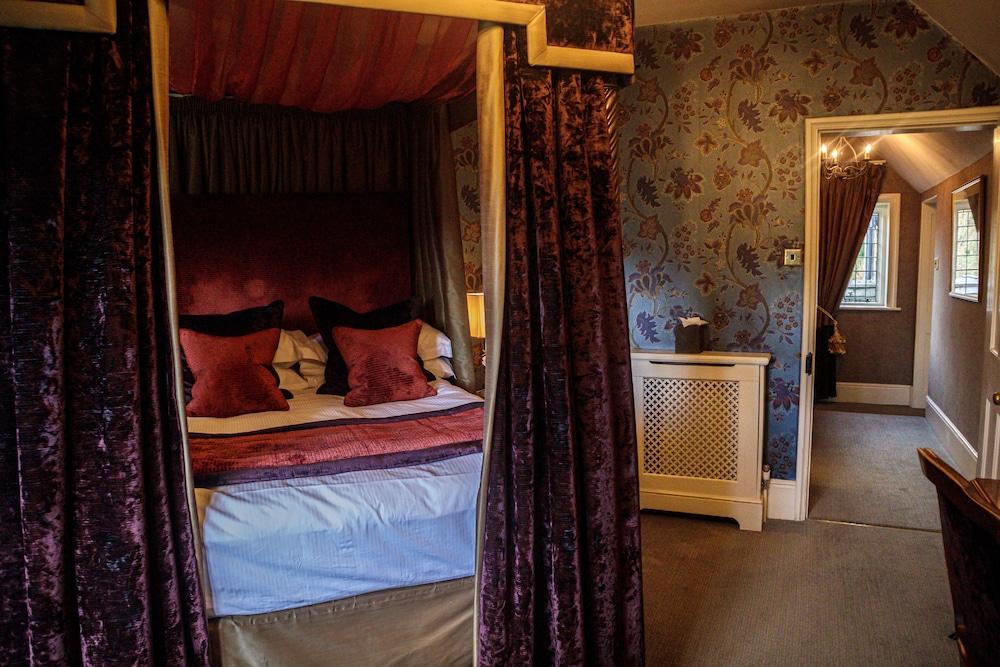 Langshott Manor — 5