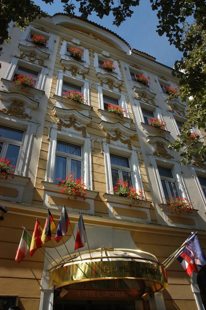 Adria Hotel Prague — 9