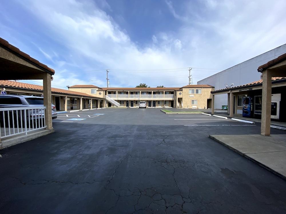 BridgePoint Inn Daly City — 4