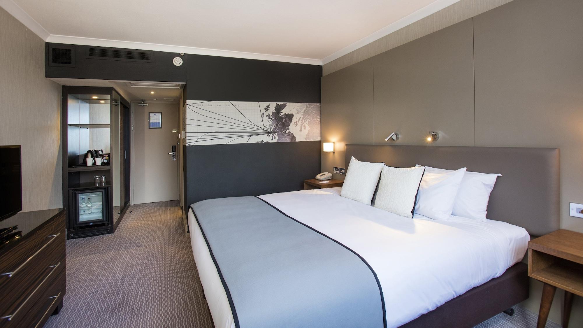 Crowne Plaza Glasgow — 6