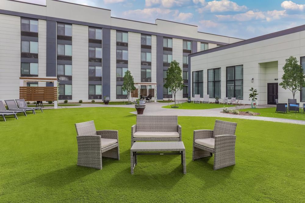 Fairfield Inn & Suites by Marriott Amarillo Central — 2