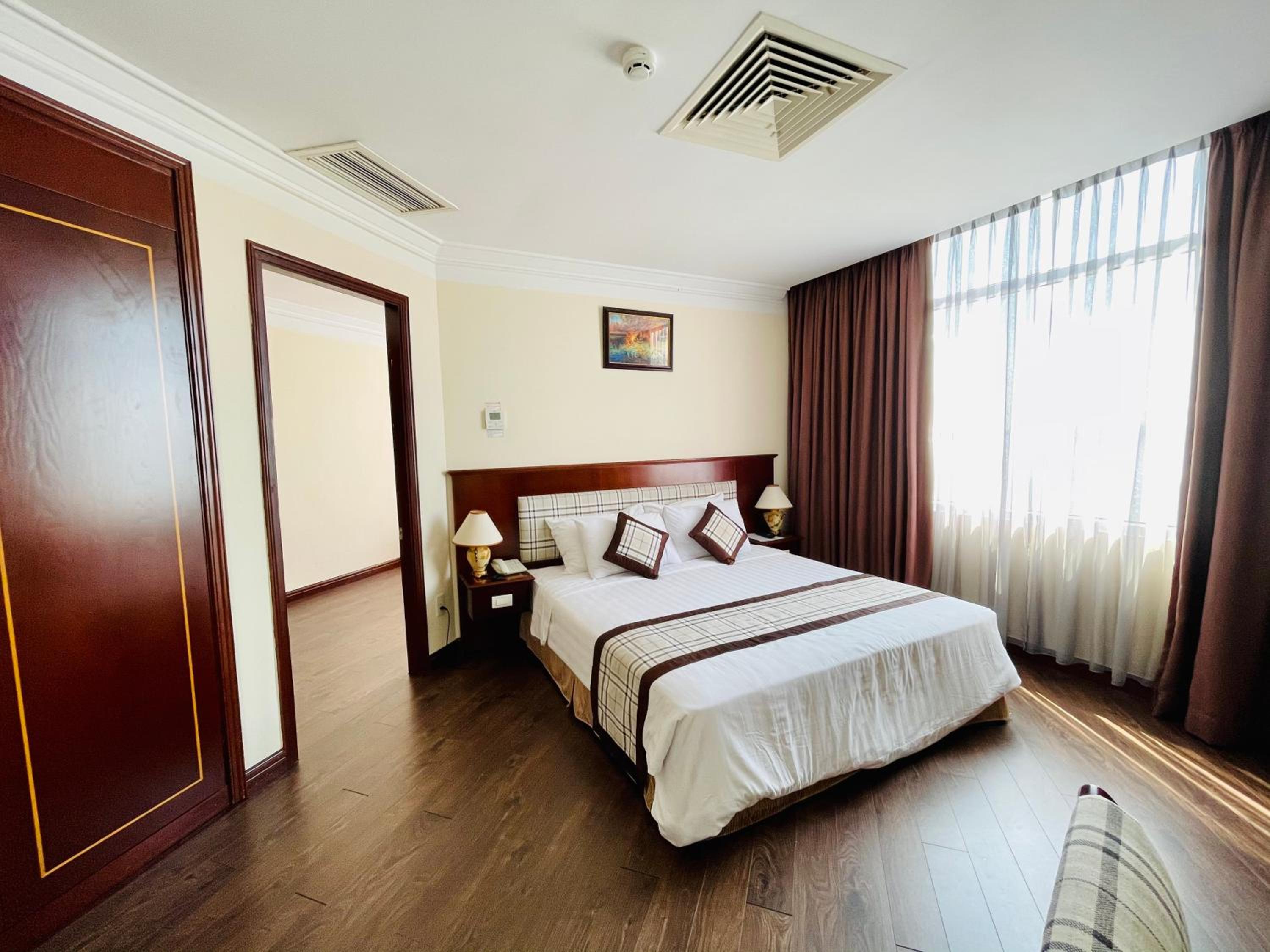Saigon Phu Yen Hotel — 4