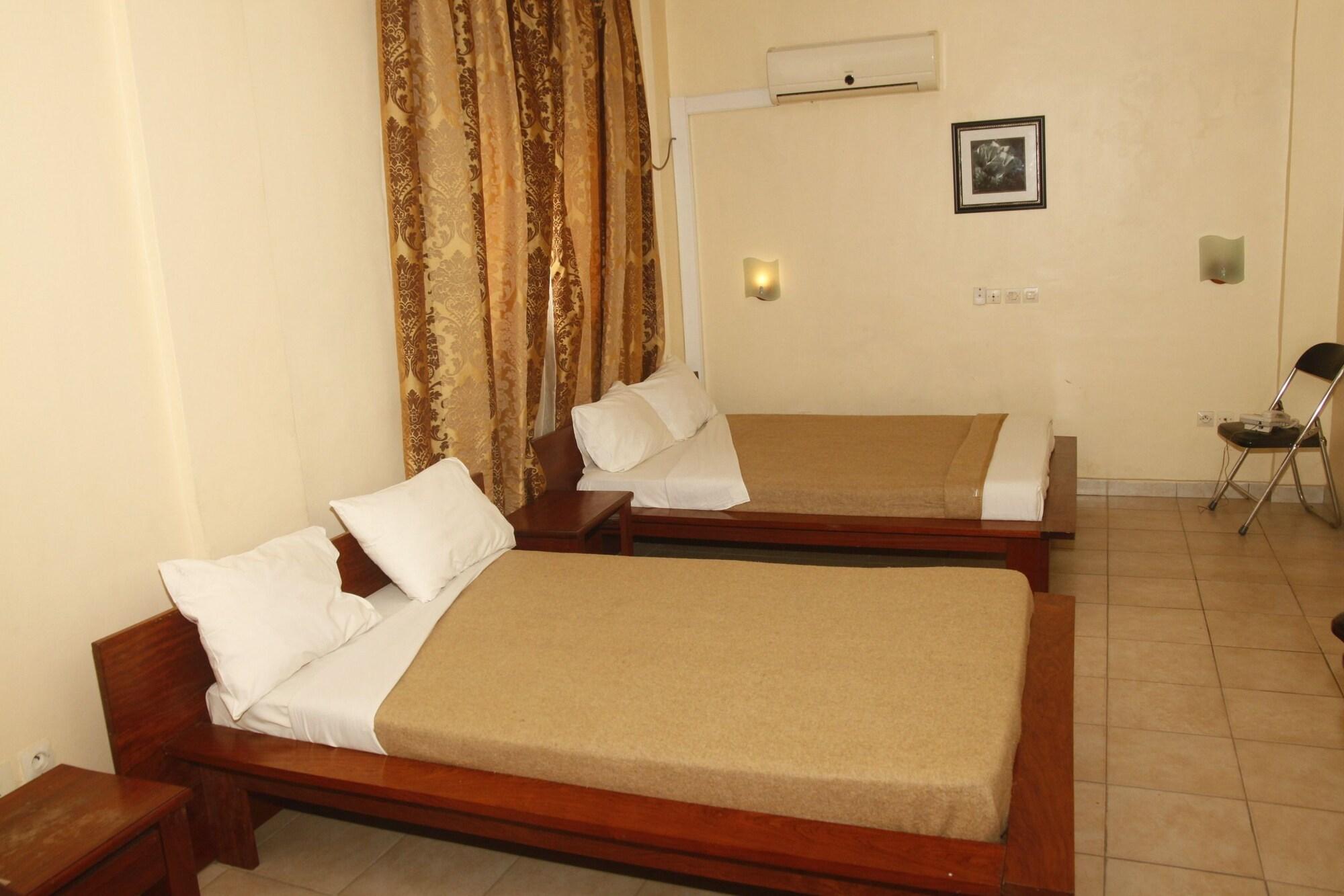 Hotel Le Chateau — 5