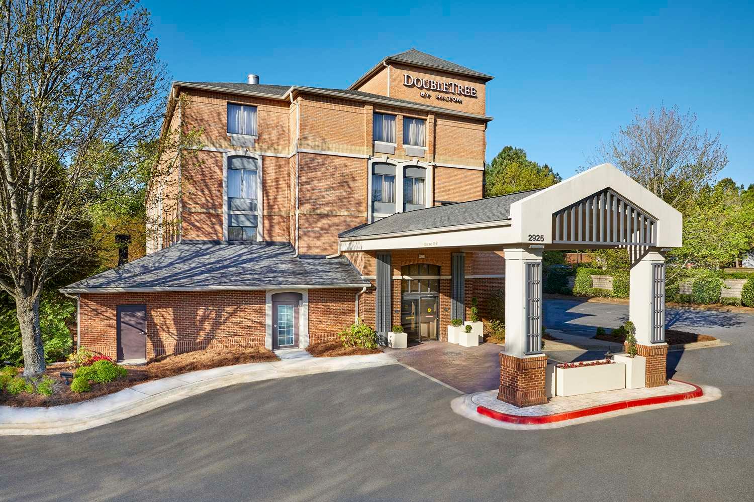 Doubletree By Hilton Alpharetta — 2