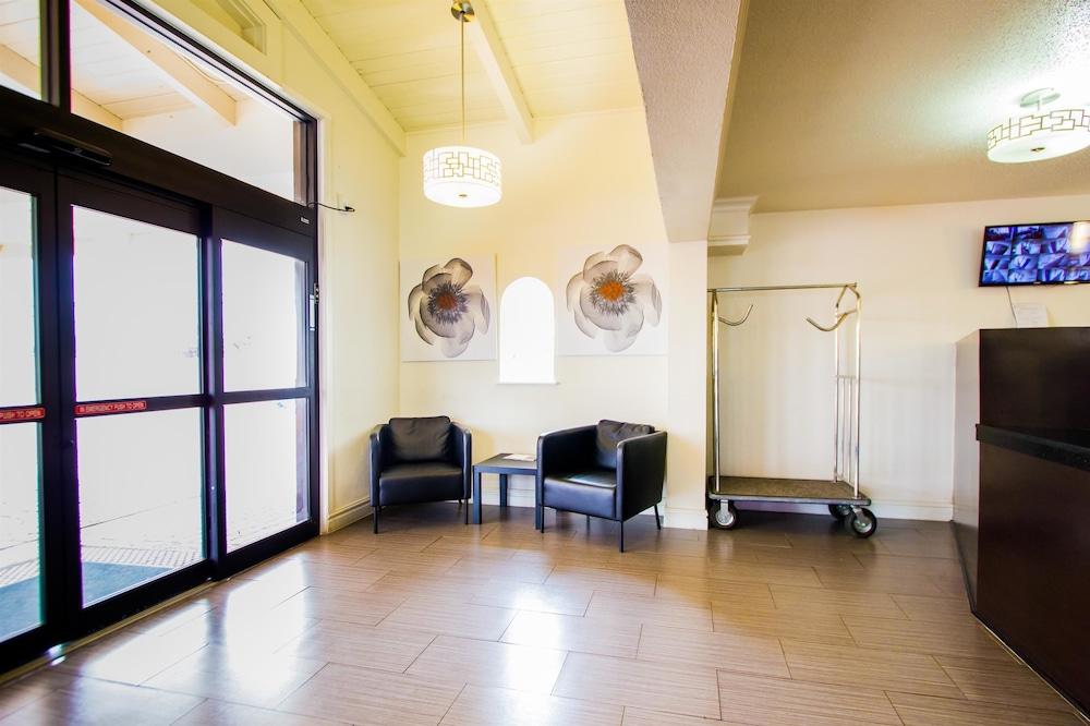 Motel6 Austin, TX - Midtown — 10