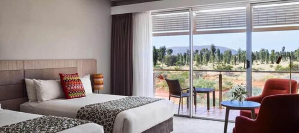 Desert Gardens Hotel — 10