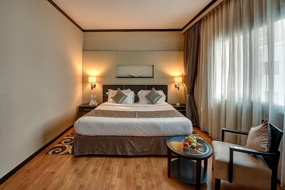 GRANDEUR HOTEL AL BARSHA — 8