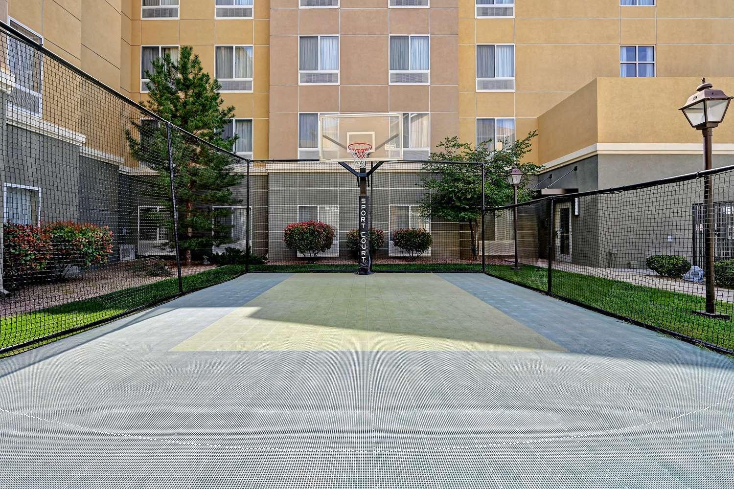 Homewood Suites by Hilton Albuquerque Airport — 10