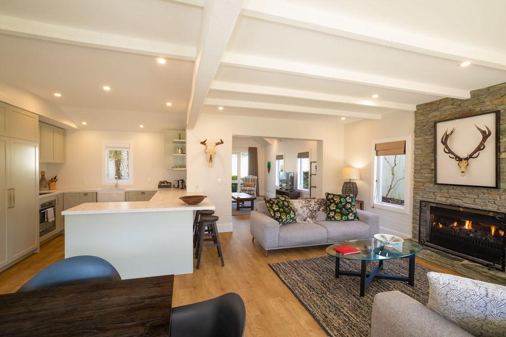 MILLBROOK RESORT 89292 — 10
