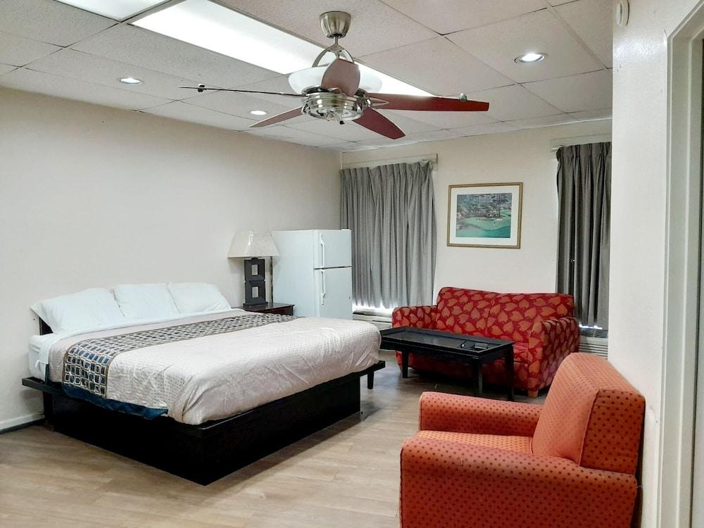 Budgetel Inn and Suites Fort Gordon Augusta — 10