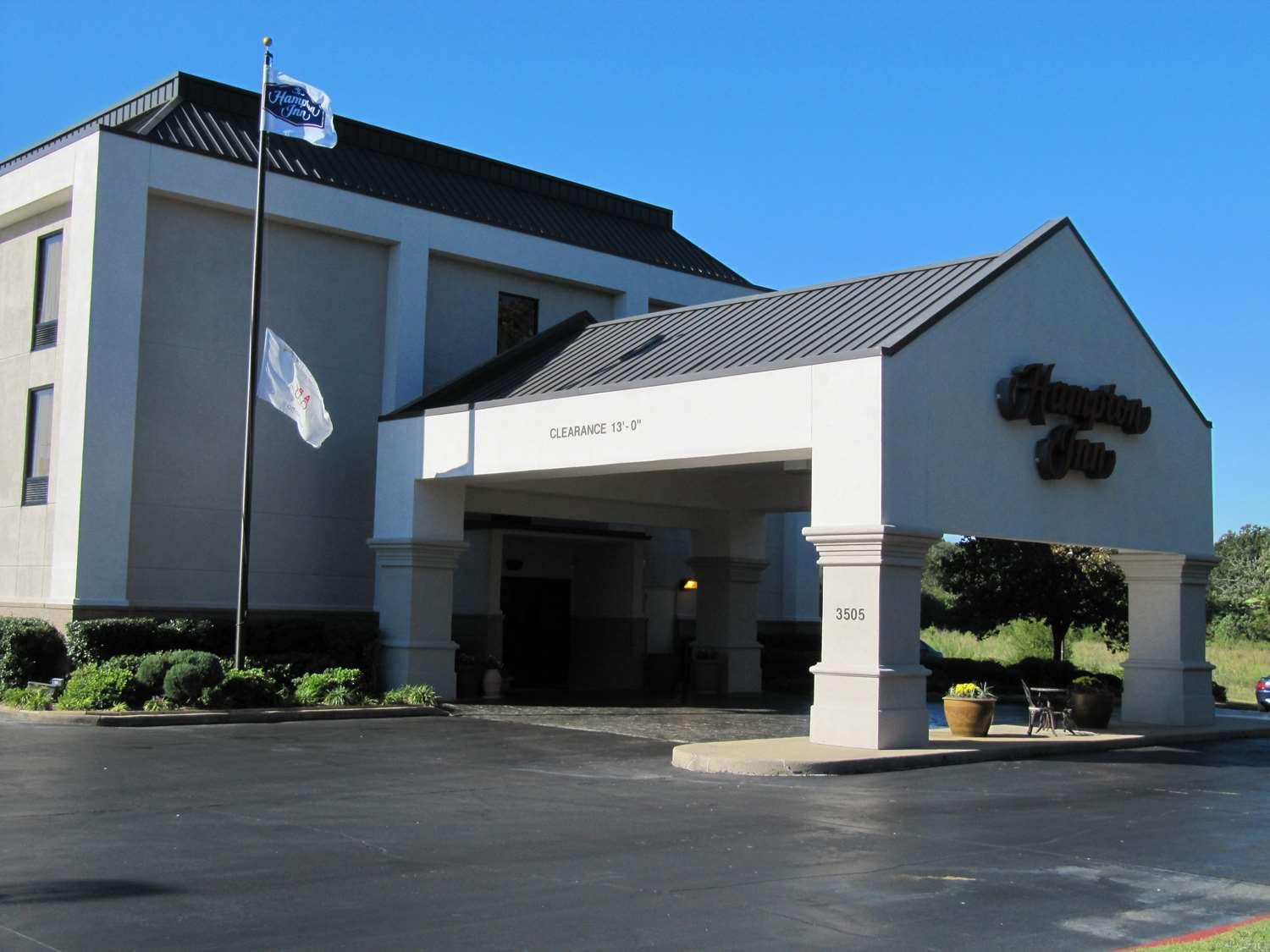 Hampton Inn Lindale/Tyler — 2