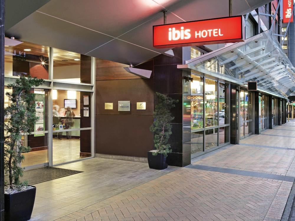 IBIS WELLINGTON — 2
