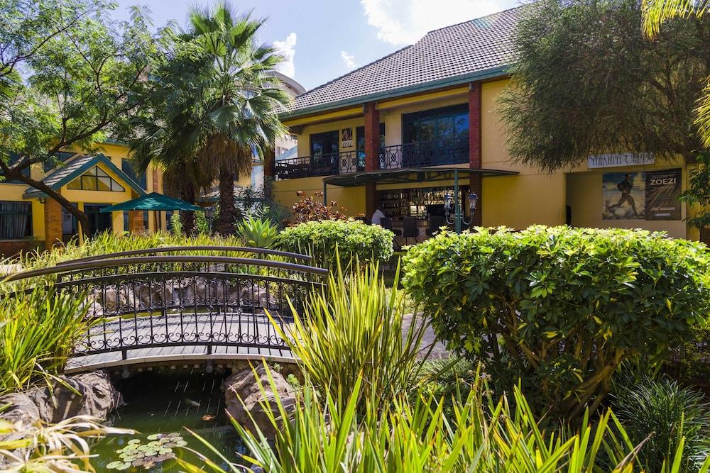 Boma Inn Nairobi 958945 — 2