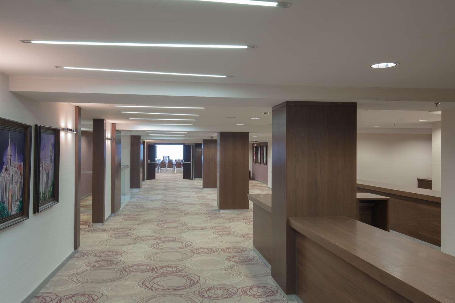 Doubletree By Hilton Kosice — 7