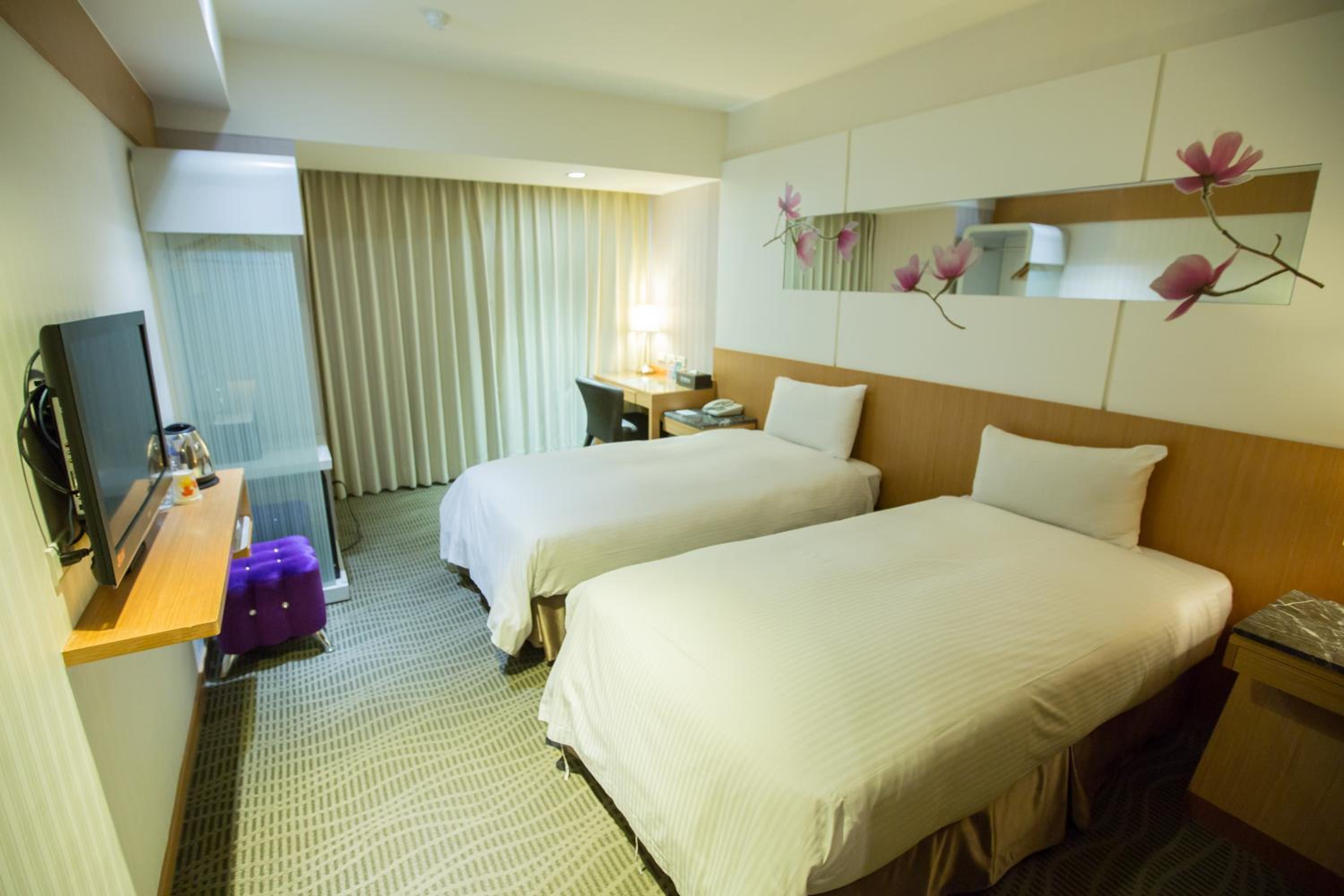 RELITE HOTEL TAIPEI(EX. LILAI HOTEL) 884715 — 7