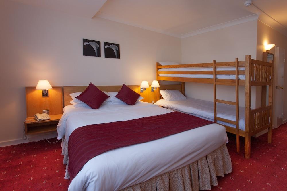 Roundhouse Hotel Bournemouth — 8