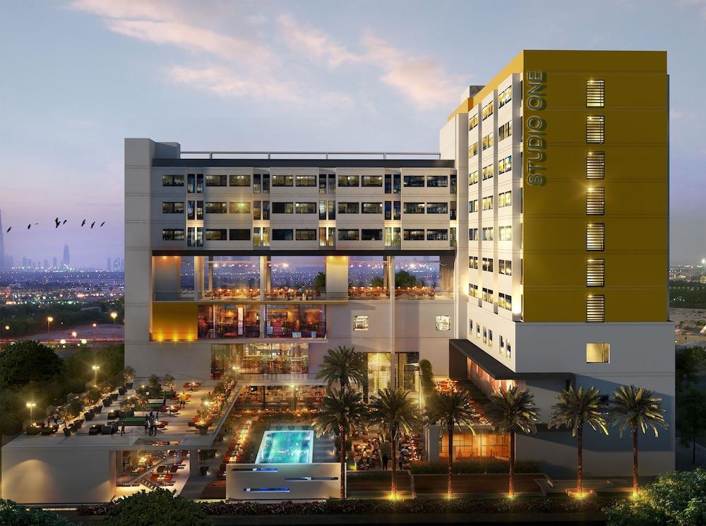 Studio One Hotel — 4