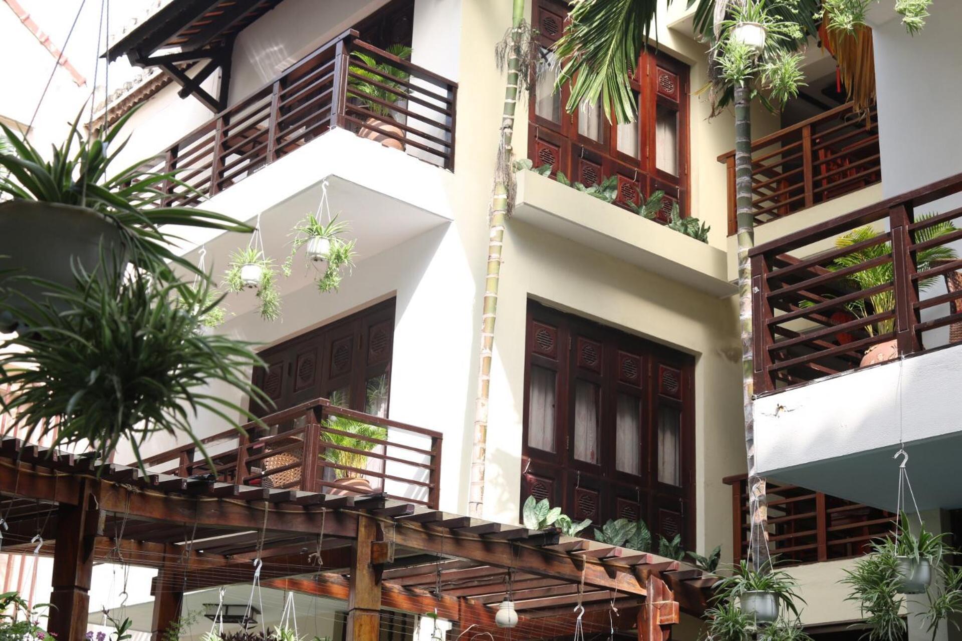 Long Life Riverside Hotel — 8