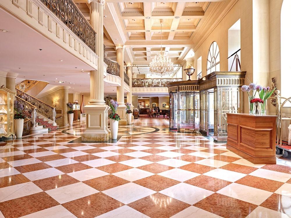 Grand Hotel Wien — 9