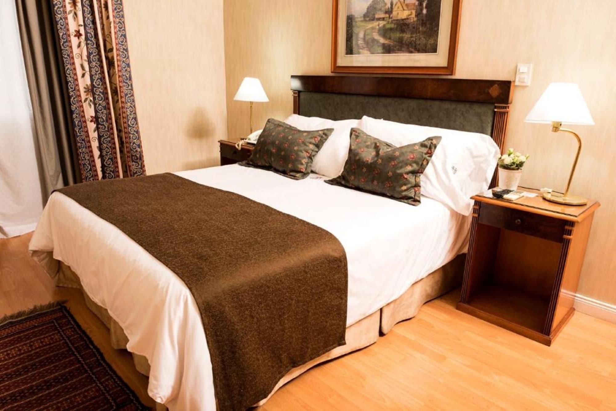 MAYFLOWER SUITES — 9