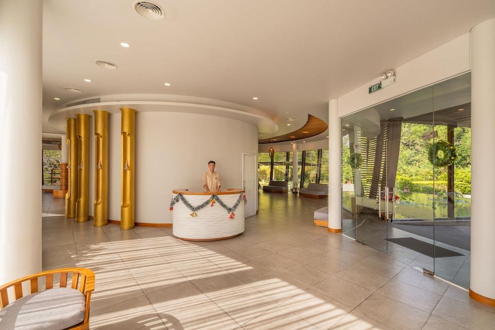 THE SHELLS RESORT AND SPA PHU QUOC — 10