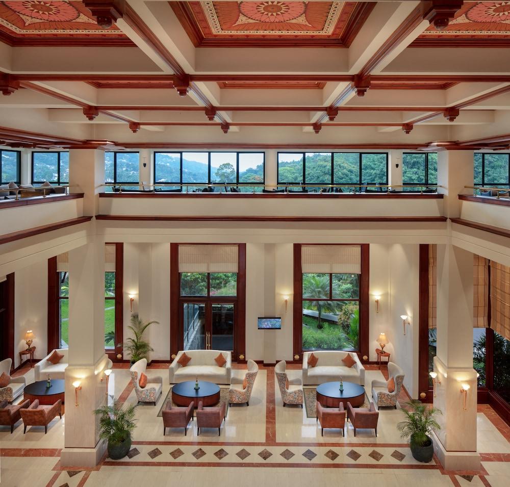 Earls Regency Hotel 90888 — 6