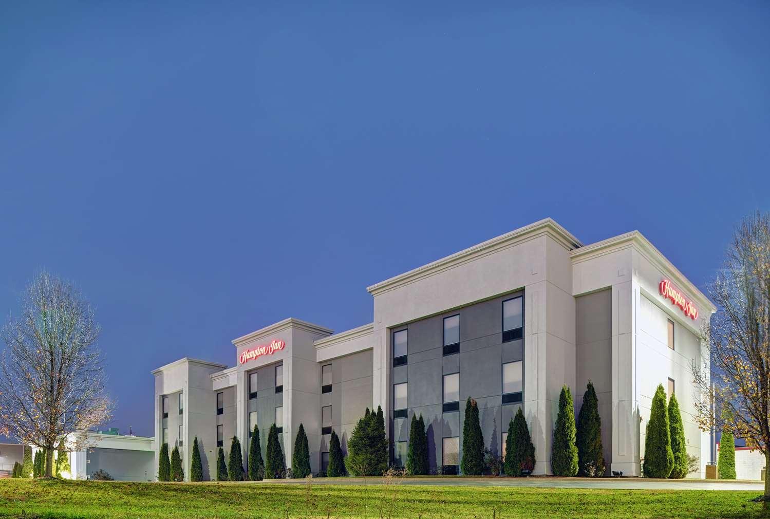 Hampton Inn Farmington MO — 9