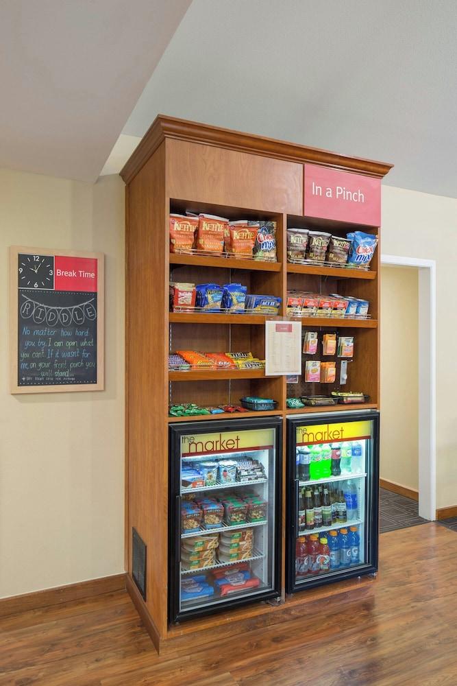 TownePlace Suites Portland Hillsboro — 3