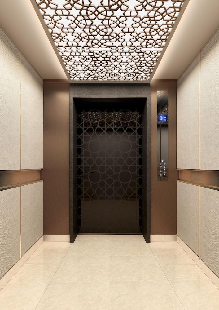 Avani+ Palm View Dubai Hotel & Suites — 5