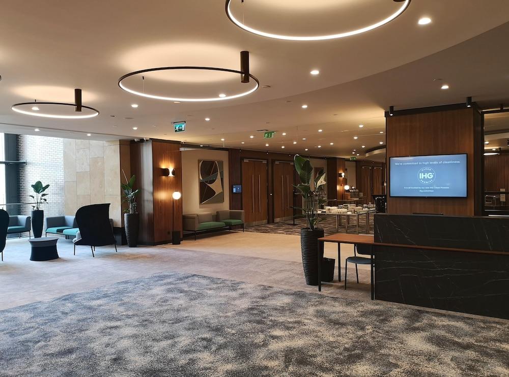Crowne Plaza Budapest, an IHG Hotel — 7