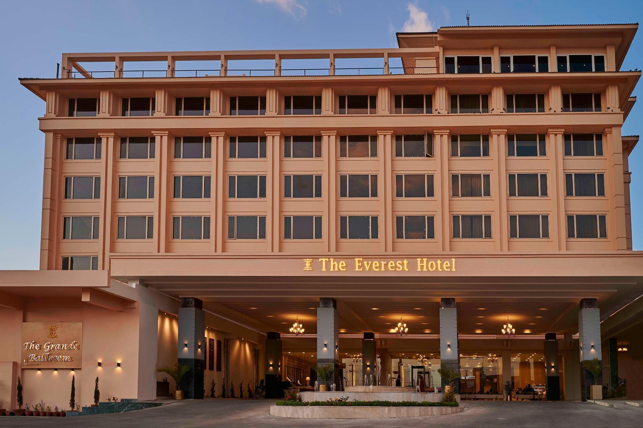 The Everest Hotel — 3