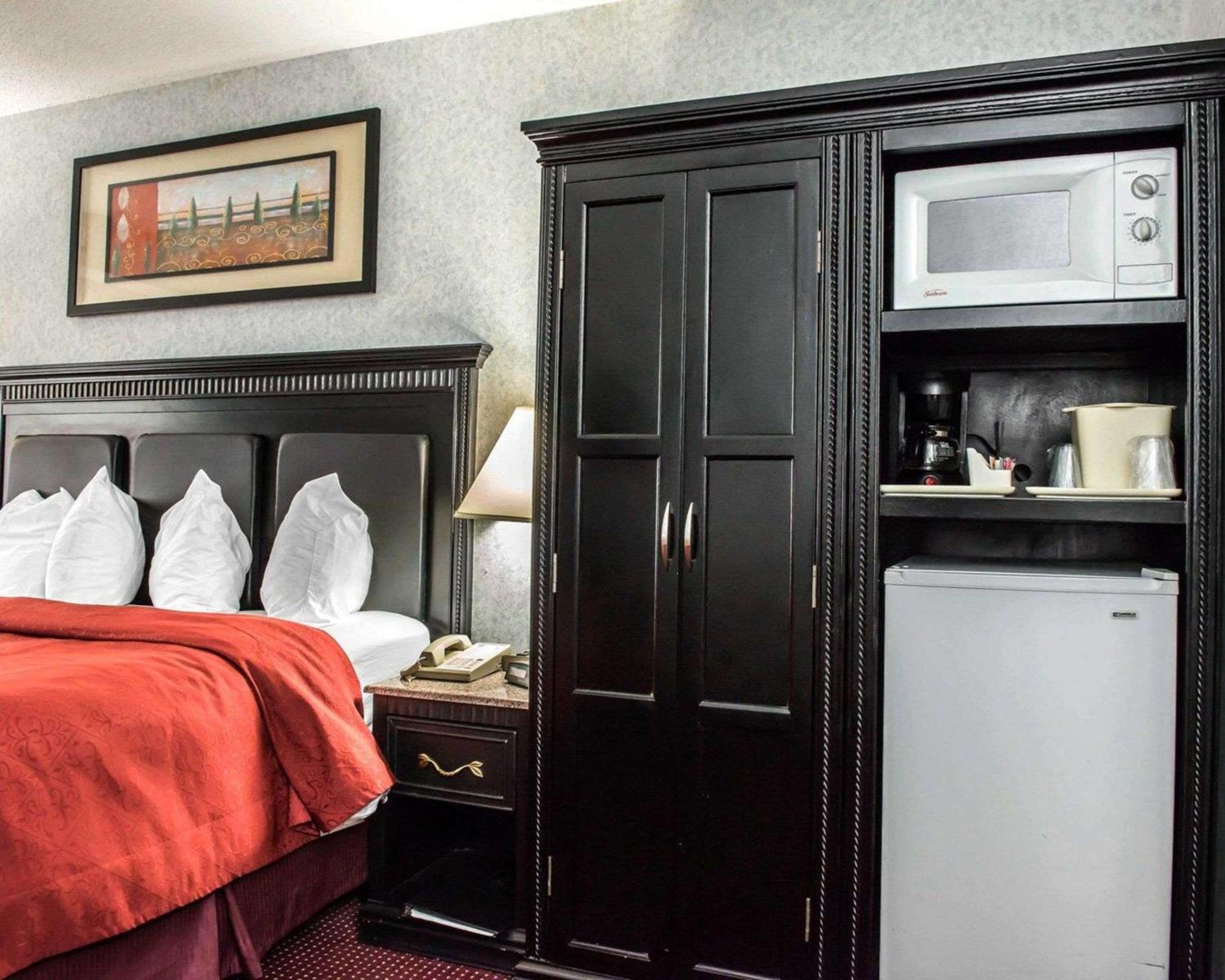 Quality Inn & Suites Gibsonia - Pittsburgh North PA — 10
