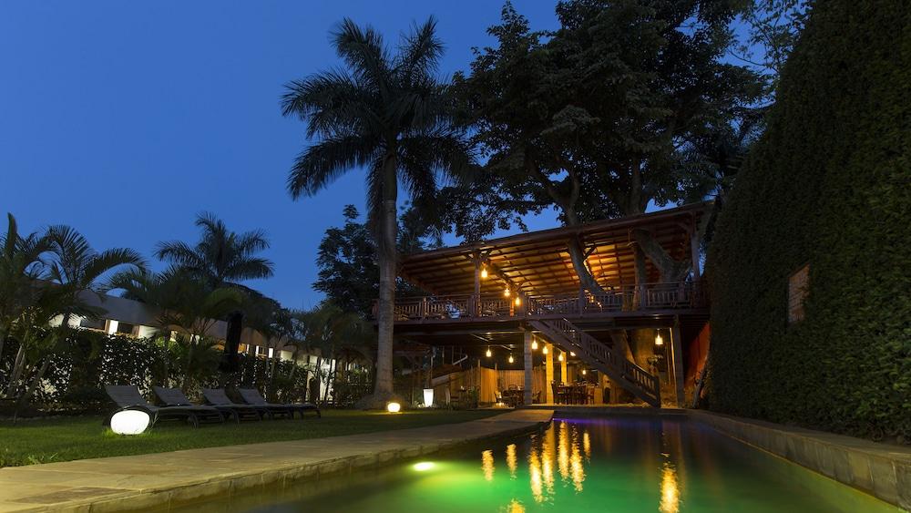 Humura Resort — 8