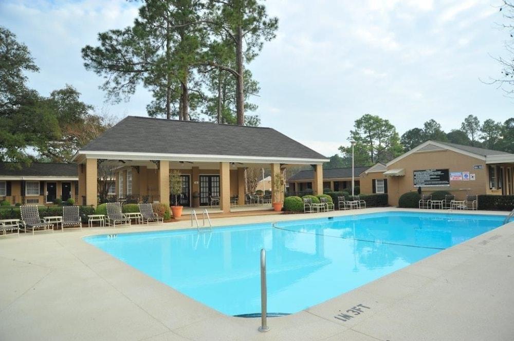Merry Acres Inn — 6
