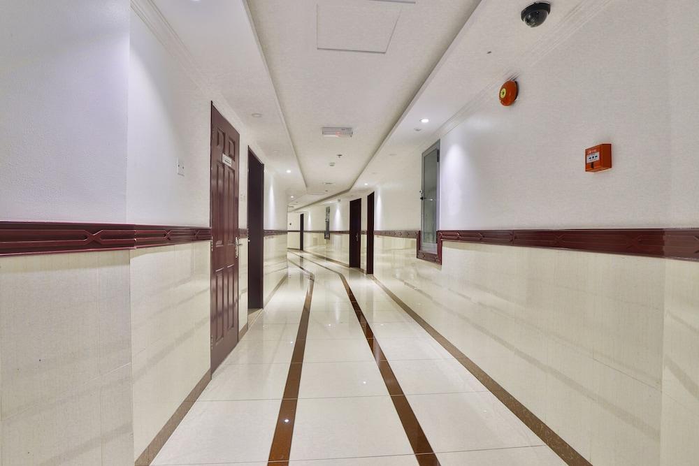 Crown Palace Hotel Ajman — 6