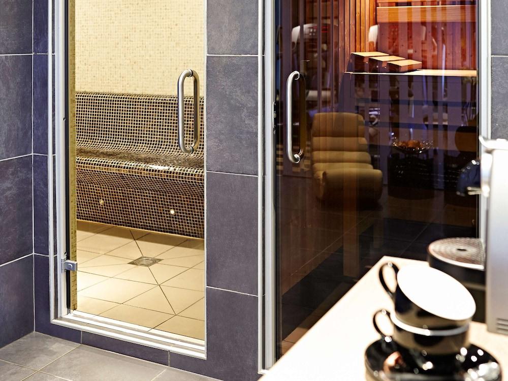 Novotel Leeds Centre — 5