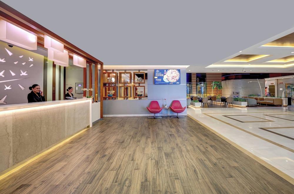 Howard Johnson Plaza by Wyndham Dubai Deira — 7