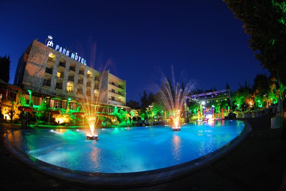 CHTAURA PARK HOTEL 16904 — 7