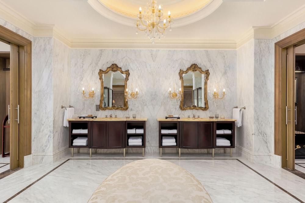 Al Habtoor Palace — 4